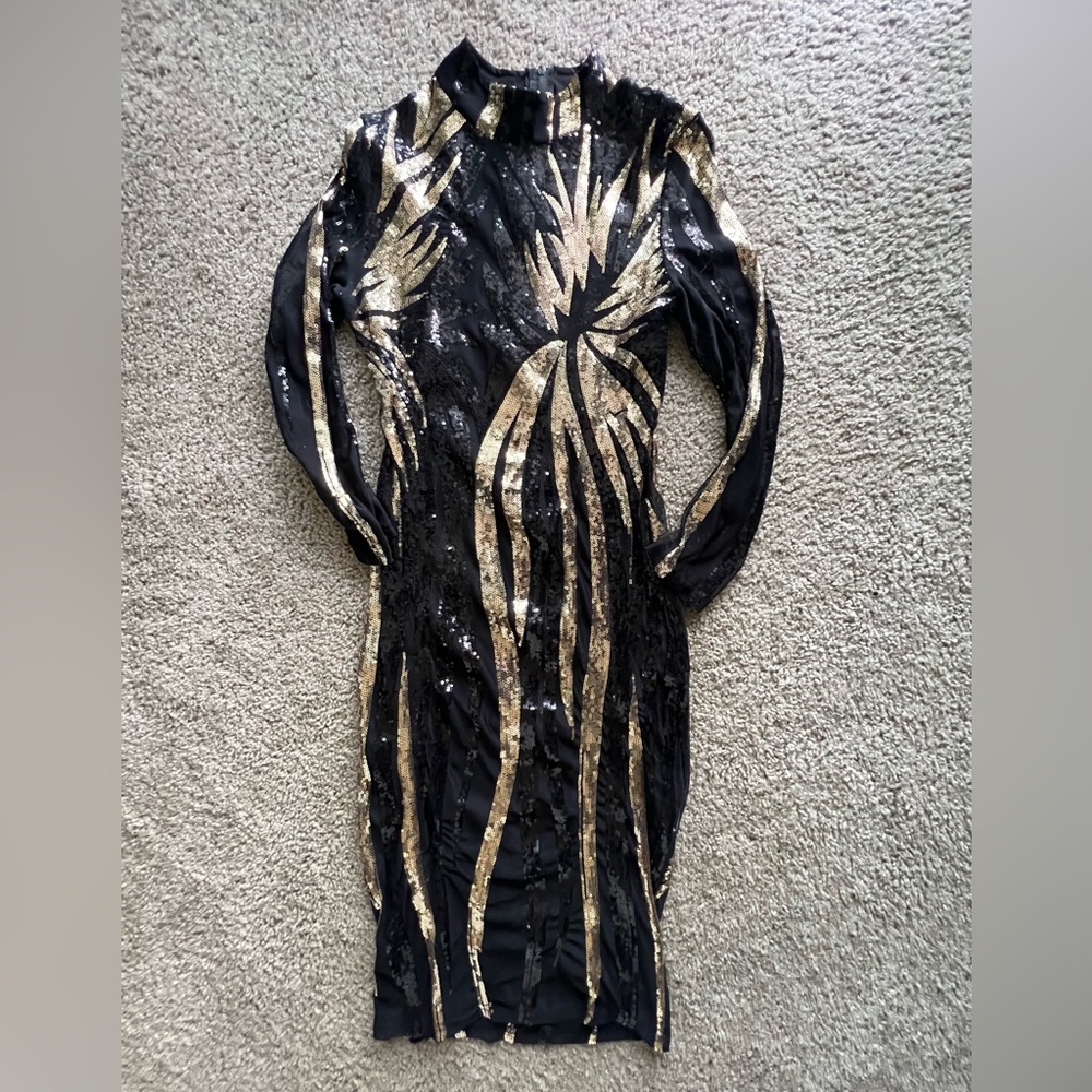 Elegant Black & Gold Sequin Dress💛🖤